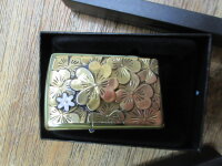 ZIPPO TRICK CLOVER ltd xxxx/1000 Schweberahmen Kleeblätter Hanfblatt Lighter