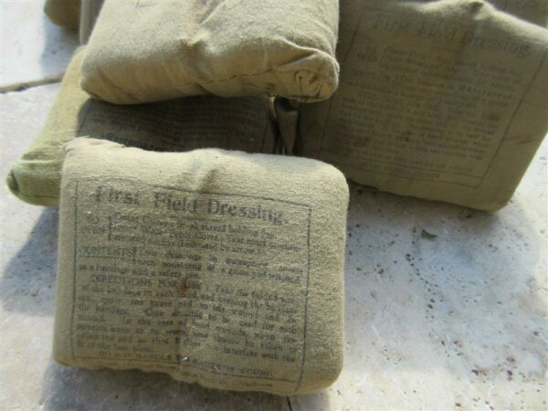 Verbandspäckchen british Army First Field Dressing First Aid Bandage WK2 WWII -S