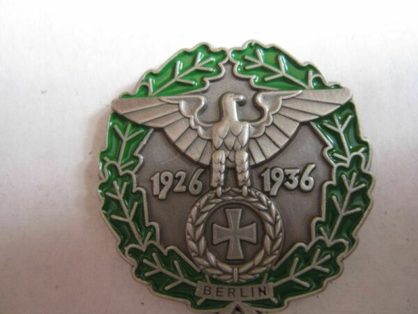 WH Reichsadler Berlin 1926 1936 Eisernes Kreuz Pin Anstecker Wehrmacht WK2 WWII