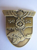 Krim Schild Pin 1941 / 1942 WH Wehrmacht WK2 WWII...