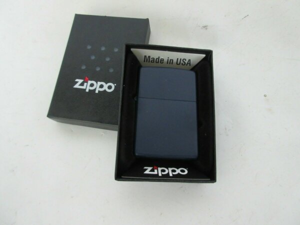 ZIPPO Feuerzeug Navy Blue Matt Dunkelblau Sturmfeuerzeug Lighter NEU + OVP