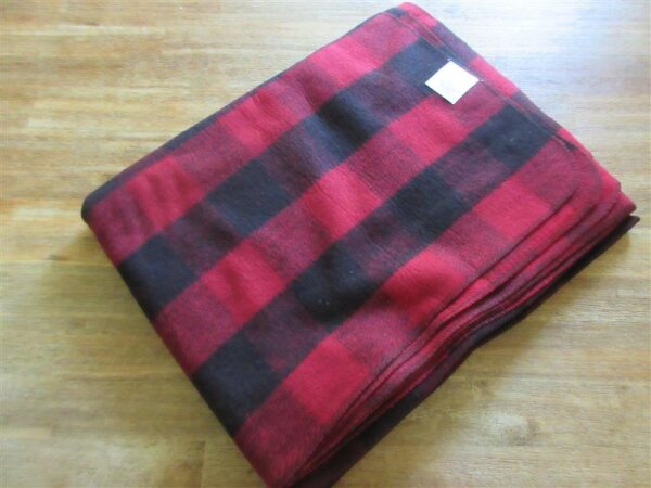 Buffalo Plaid Red / Black Wool Blanket