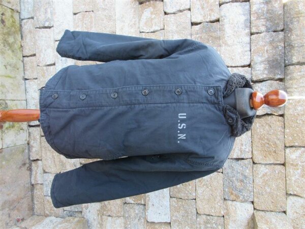 Us navy winter jacket hotsell