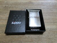 Original Zippo chrome Brushed OVP Sturmfeuerzeug...