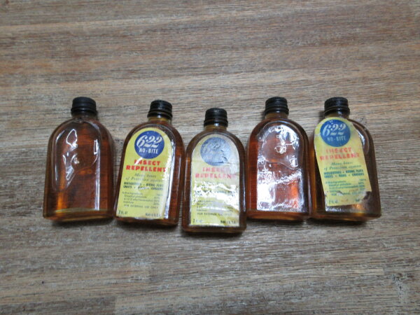 US WWII Insect Repellent  Bottle Original