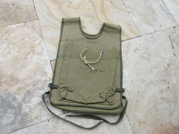 US Army Ammunition Carrier Vest M-2  Ammo Bag Munitionsweste WK2 WWII Mortar WW2