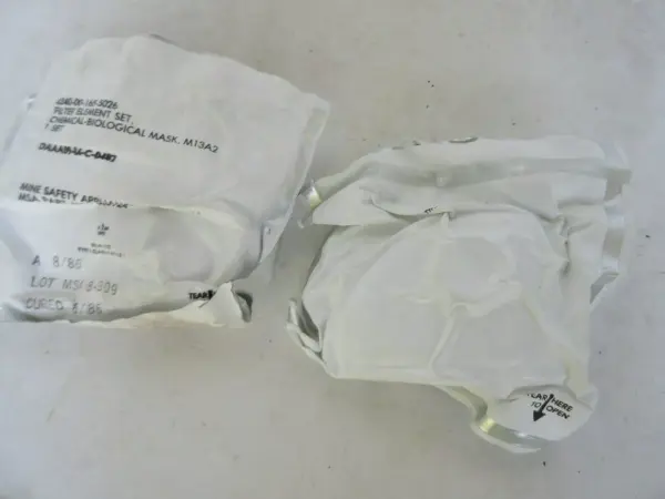 1paar Militär US Army OVP Filterelement Set Mask M13A2 Armee Maskenfilter