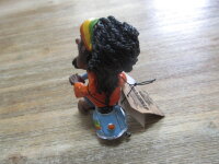 The Comical World of Stratford Rasta Man Rastafari Joint Scooter Polyresin Figur OVP