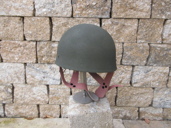 British Army Paratrooper Fallschirmjäger Stahlhelm