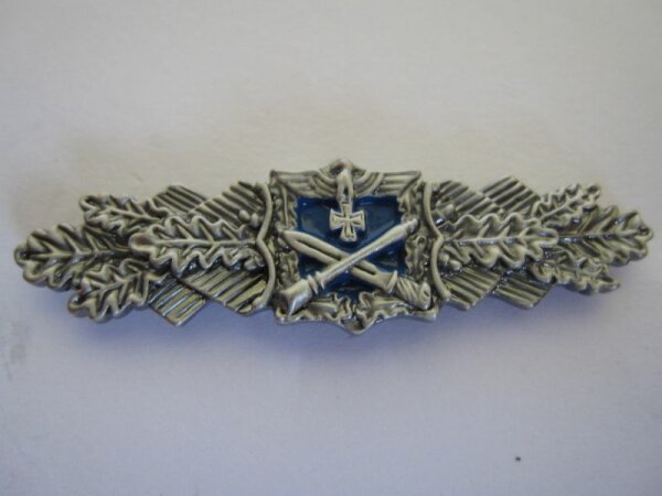Pin "Nahkampfspange" Silver