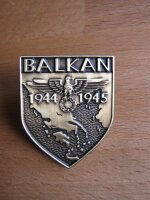 Balkan Schild Pin