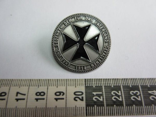 Honor and Memorie Pin 1914