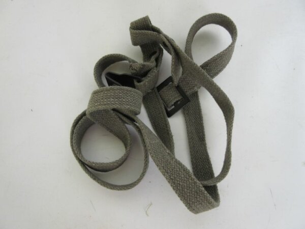 WH WK2 WWII Gasmask Can Strap