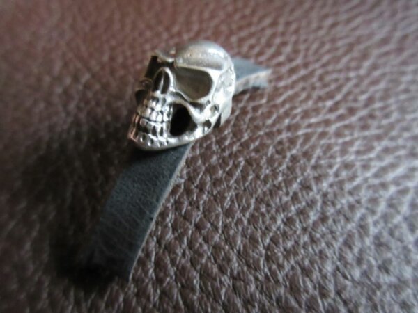 Schädel Skull Totenkopf Memento Mori Sterling Armband Perle Rock