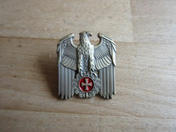Reichsadler Banner Eisernes Kreuz Schild Pin #2