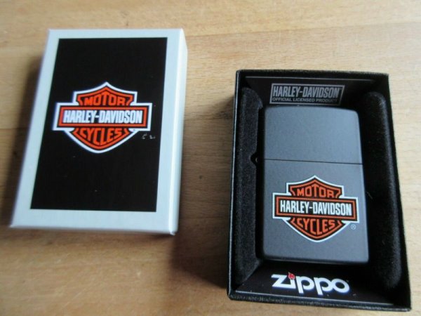 Original Zippo Harley Davidson HD Bar &amp; Shield Logo Biker Black