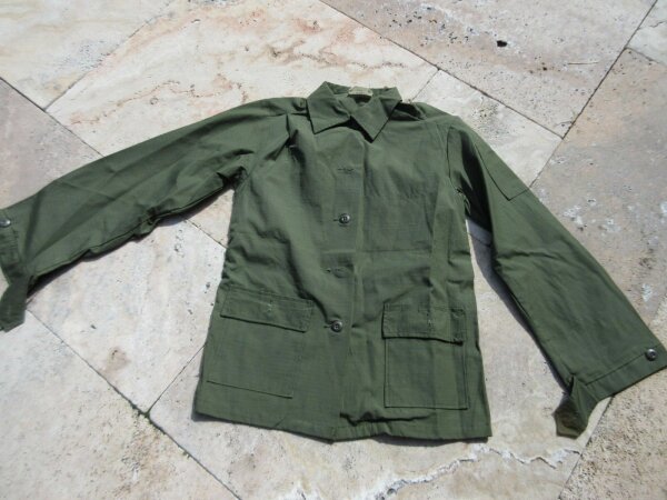US Army Women Utility Shirt Feldjacke Field Jacket OG-107 Vietnam Nam DSA Gr 10